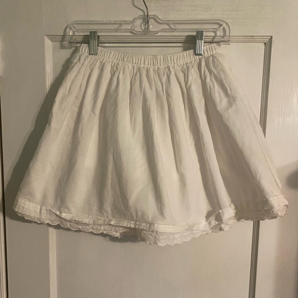 Lands’ End Youth Girls Size 12 White Skirt Eyelet Hem Trim with Cotton Shorts